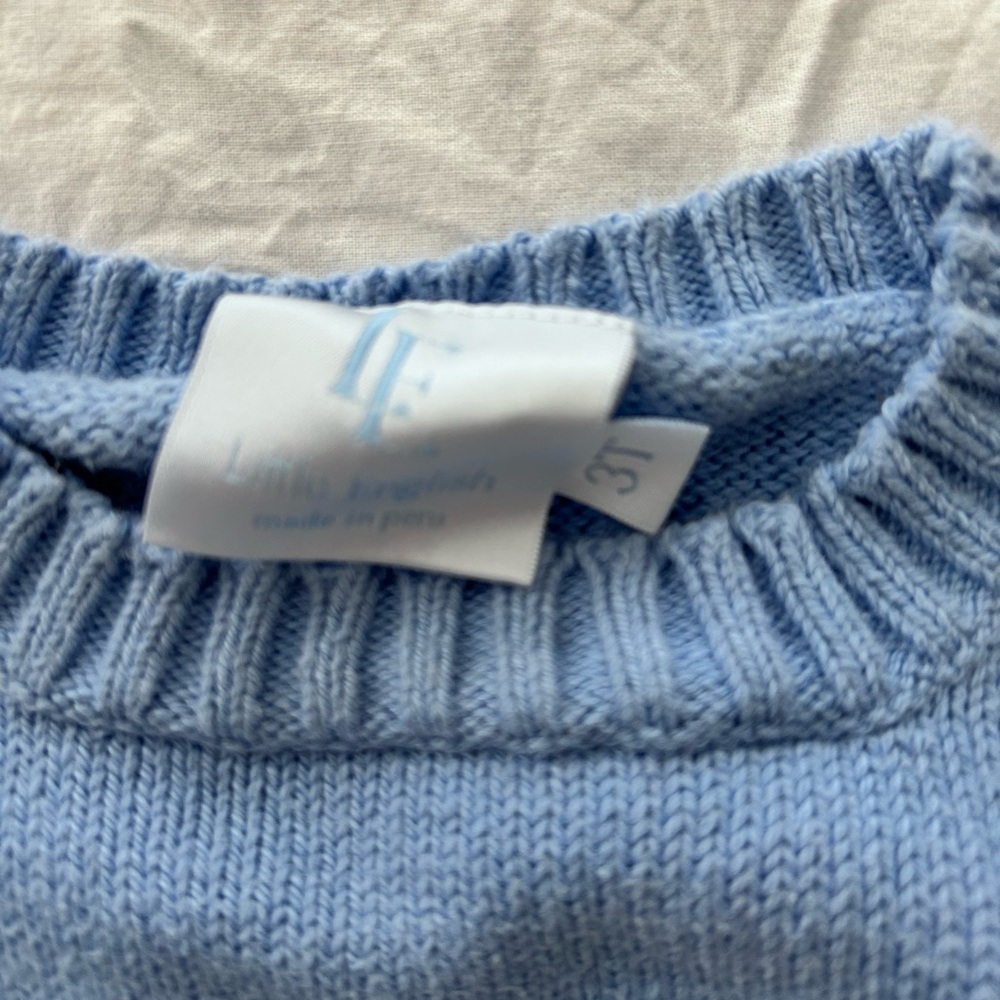 Little English girls castle sweater in 3t - Picture 2 of 3
